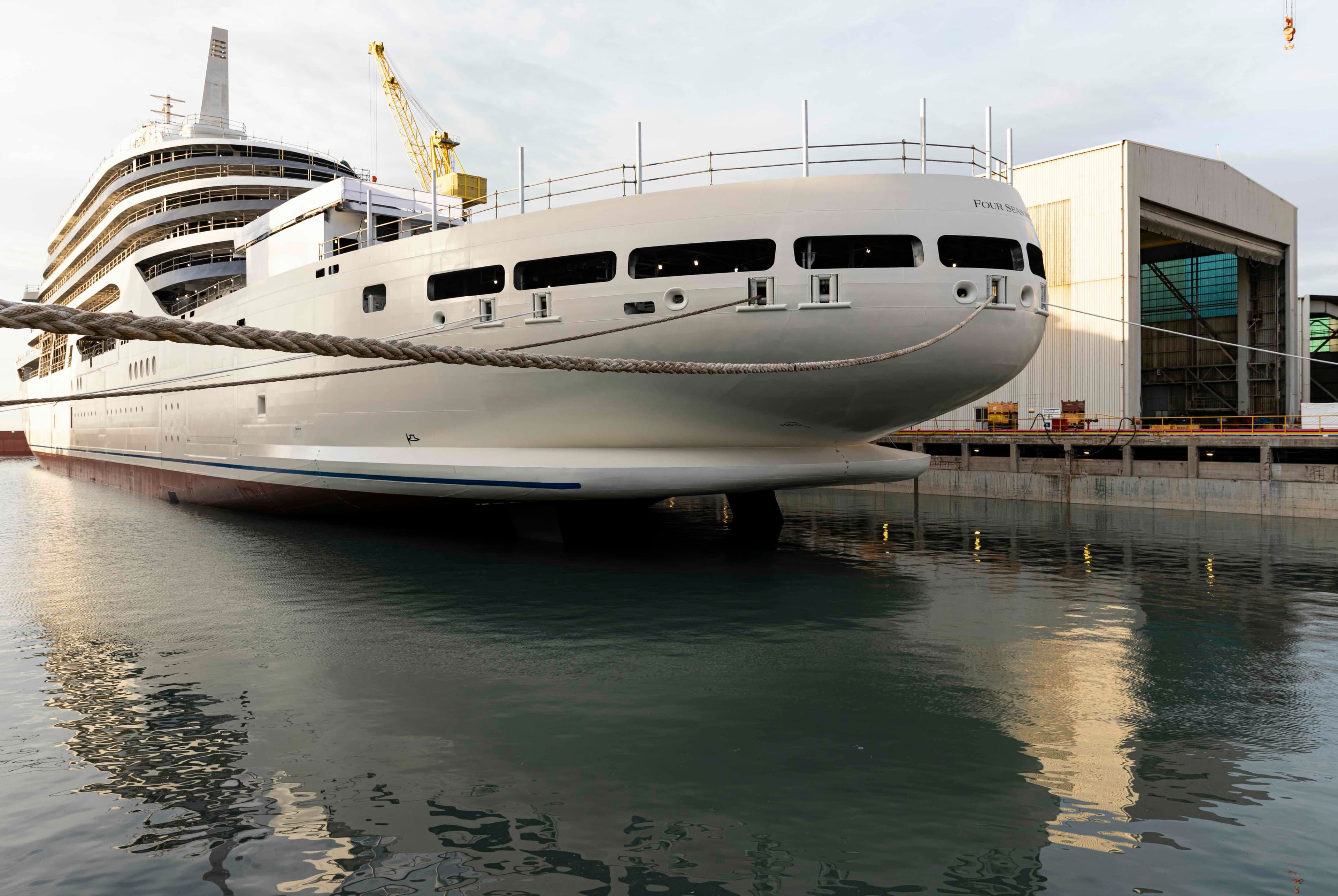 Four Seasons I floating in the Water